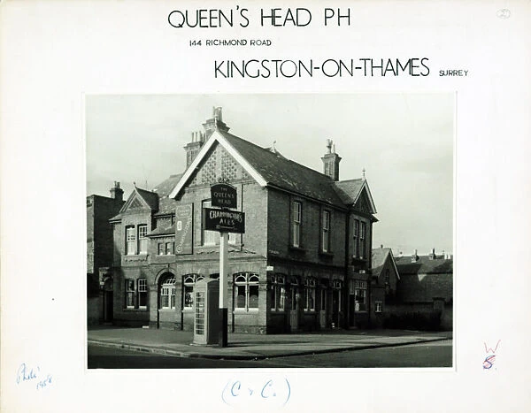 Photograph of Queens Head PH, Kingston On Thames, Surrey