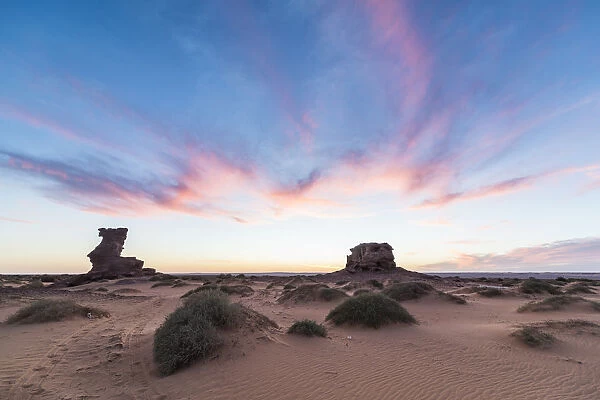 Sunset in the Sahara Desert near Timimoun, western Algeria, North Africa, Africa