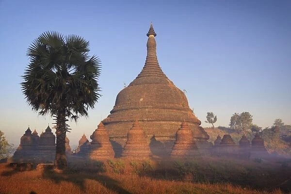 Myanmar (Burma), Rakhine State, Mrauk U Archaeological Site