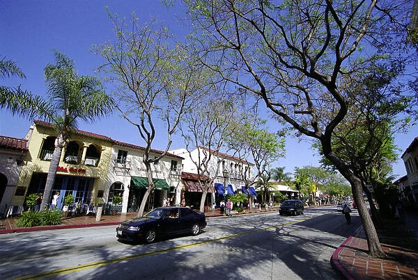 20066488. USA California Santa Barbara View along State Street with shops