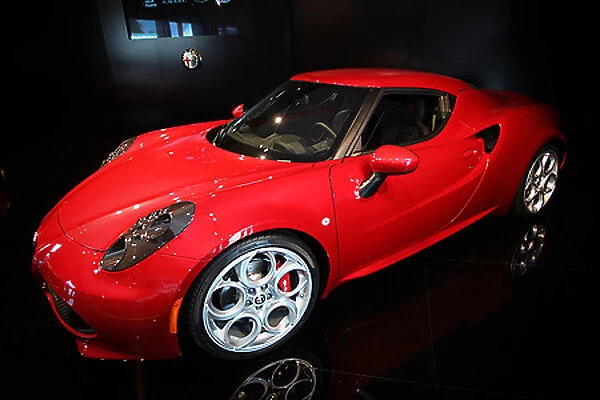 Alfa Romeo 4C, 2013, Red