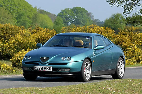 Alfa Romeo GTV 1998 Green turquoise