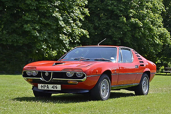 Alfa Romeo Montreal, 1972, Red
