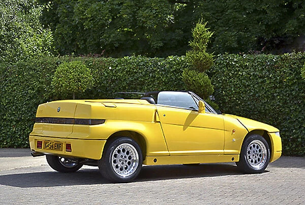 Alfa Romeo RZ 1990 Yellow