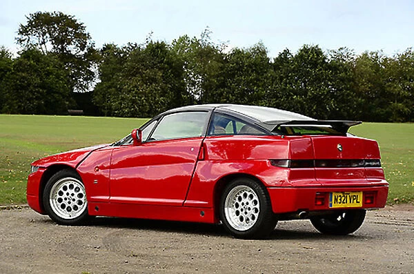 Alfa Romeo SZ 1990 red