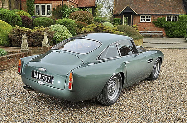 Aston Martin DB4 4. 7 litre Works Prototype