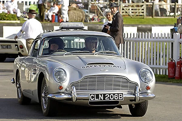 Aston Martin DB5 Safety Car