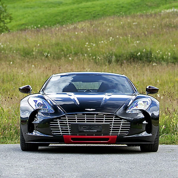 Aston Martin One-77 2011 Black red front details