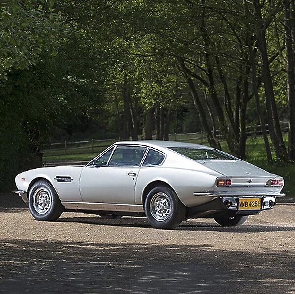 Aston Martin V8 Coupe 1972 Silver
