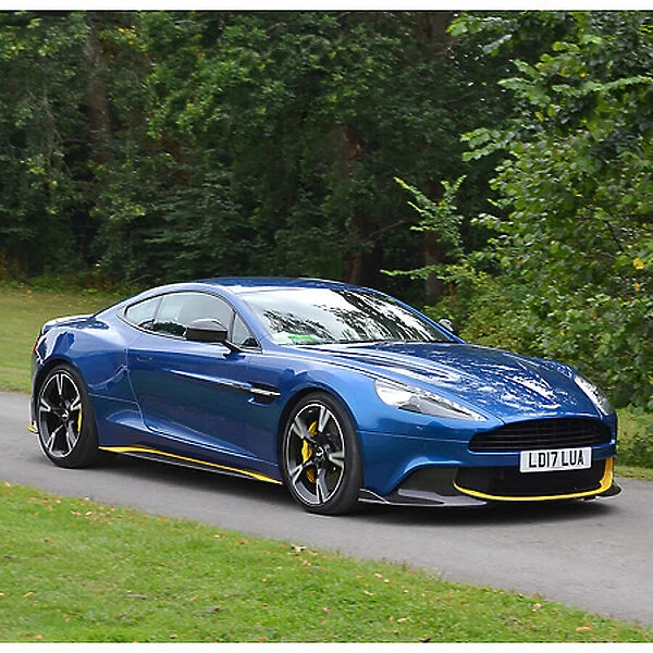 Aston Martin Vanquishs Coupe 2017 Blue yellow details