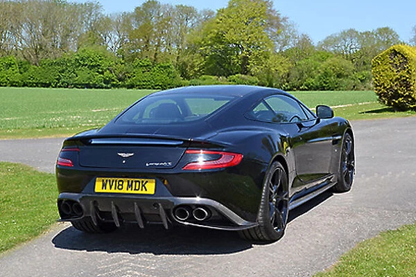 Aston Martin Vanquishs Ultimate (ltd edition)