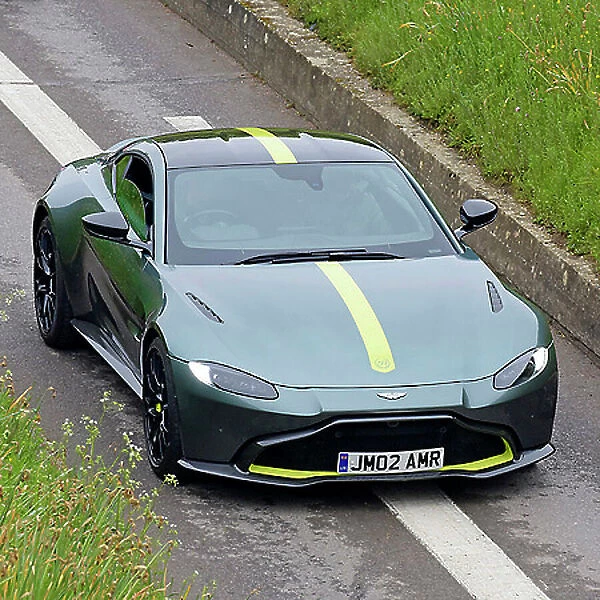 Aston Martin Vantage 59 AMR Coupe (ltd edition of 59) 2020 Green with yellow stripe