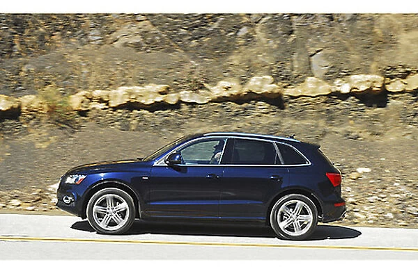 Audi Q5 3. 2 blue 2011