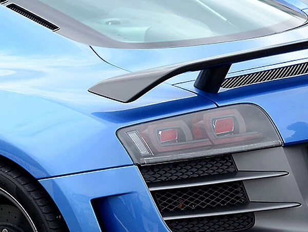 Audi R8 GT, 2012, Blue
