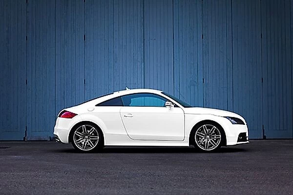 Audi TTS Black Edition, 2013, White