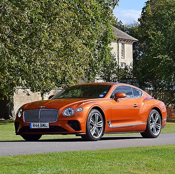 Bentley Continental GT V8 2019 Orange metallic