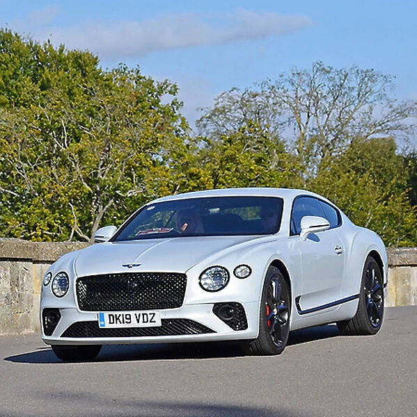 Bentley Continental GT W12 Coupe 2019 Grey light