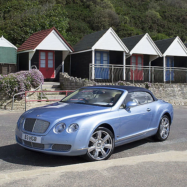 Bentley Continental GTC V8S 2008 Blue light
