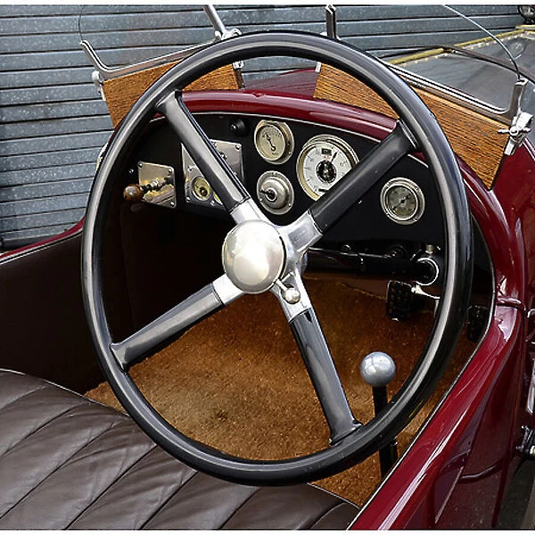 Bentley EXP 2, 3-litre Prototype (oldeest Bentley in existence) 1919 Red & silver