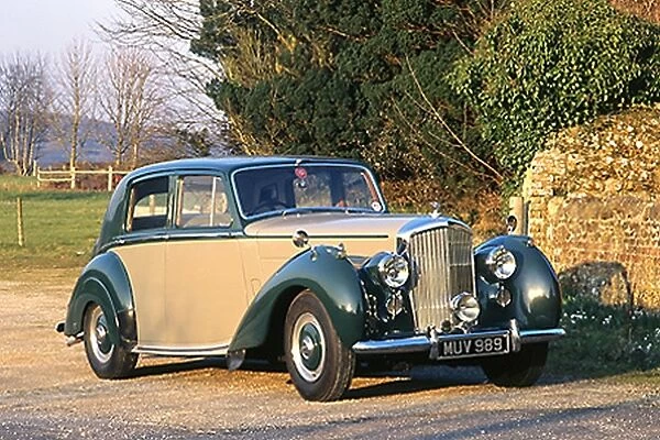 Bentley Mark 6, 1952, Green, & beige