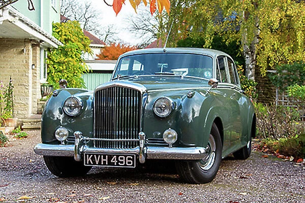 Bentley S1 Saloon 1956 Green 2-tone