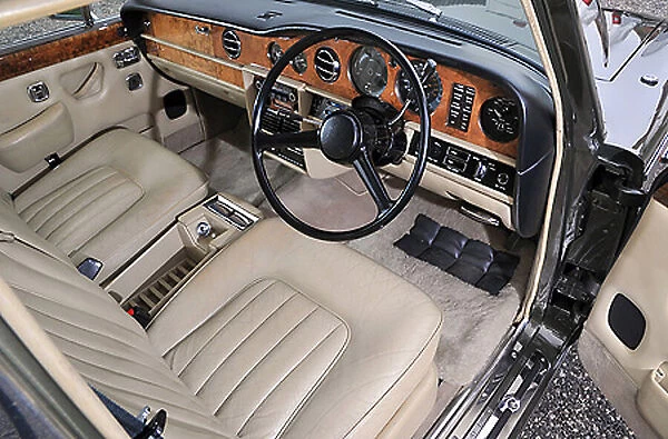 Bentley T2 Saloon 1979 Grey