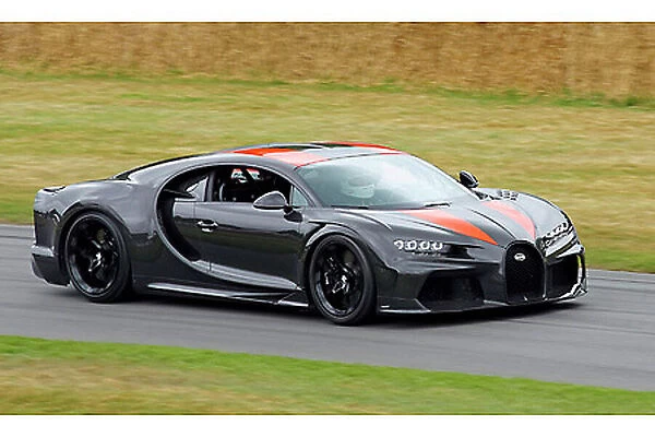 Bugatti (FOS 2022) Chiron Super Sport 300+ 2021 Black orange stripes