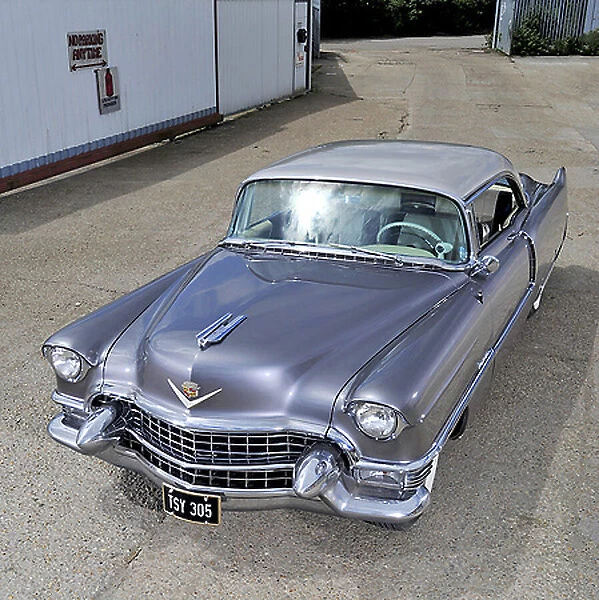 Cadillac Coupe de Ville 1955 Silver & white