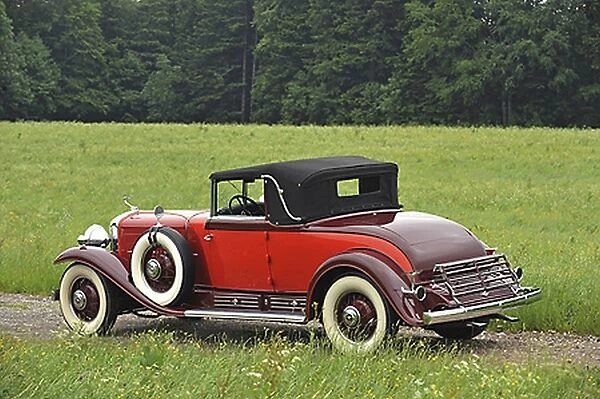 Cadillac V16 Convertible Coupe, 1930, Red, 2-tone