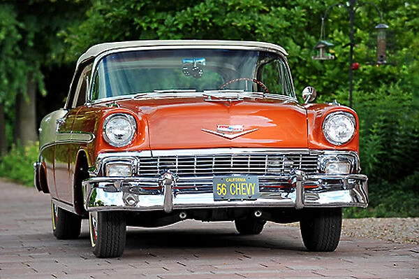 Chevrolet Bel Air Convertible 1956 Orange & white