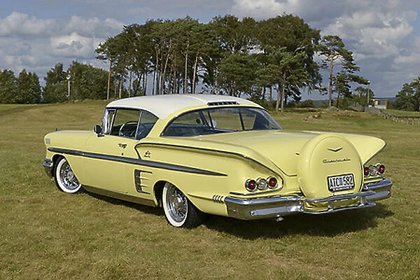 Chevrolet Impala 1958 Yellow white roof