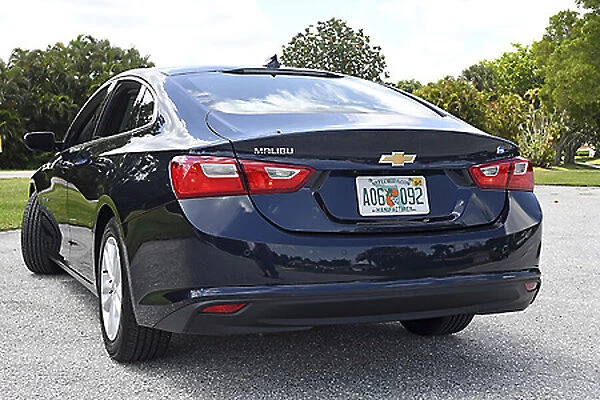 Chevrolet Malibu Hybrid 2017 Black