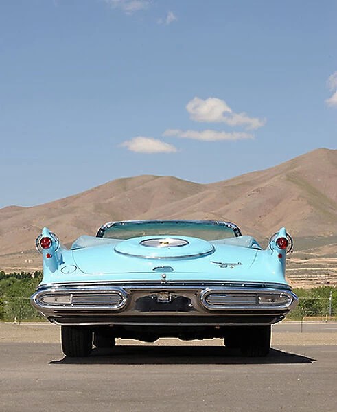 Chrysler Imperial (ex-Howard Hughes), 1957, Blue, light