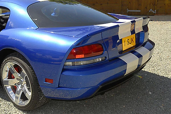 Chrysler Viper SRT-10 Coupe, 2006, Blue, & white