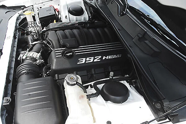 Dodge Challenger SRT 392, 2015, Black, & white