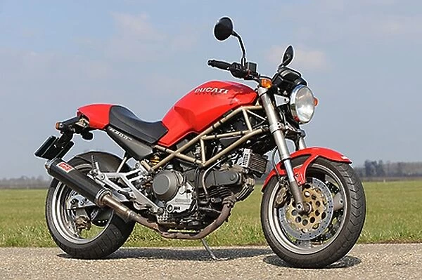 Ducati Monster M900, 1996, Red