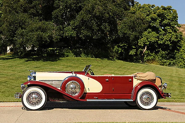 Duesenberg Model J, 1930, Red, & cream