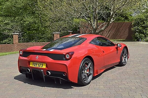 Ferrari 458 Speciale, 2014, Red, with stripes