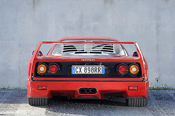 Ferrari F40 Italy
