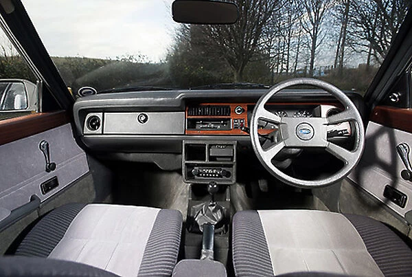Ford Cortina Mk. 5 1. 6, 1982, Silver