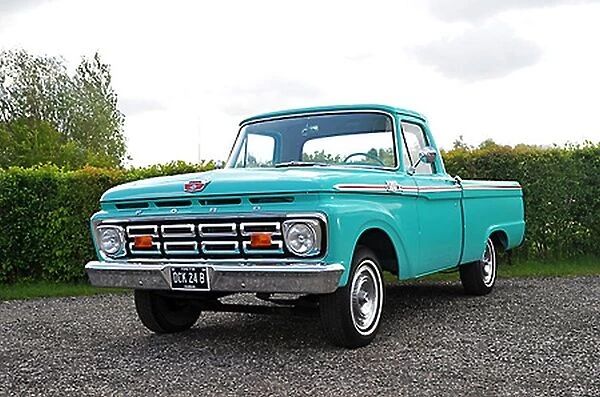 Ford F100 pickup truck, 1964, Blue, light