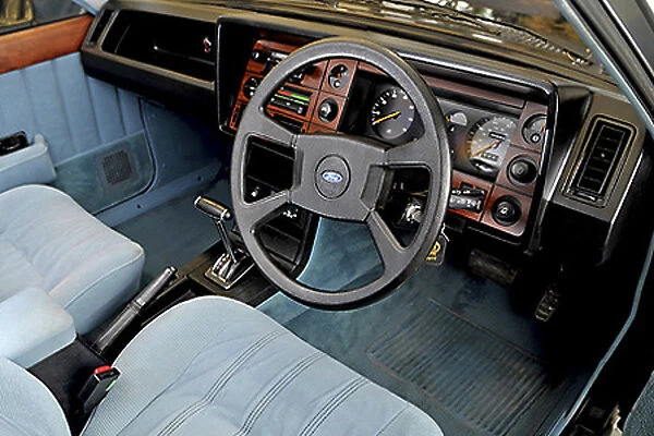 Ford Granada Sapphire, 1979, Blue, & silver