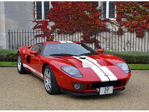Ford GT 2005 Red white stripes