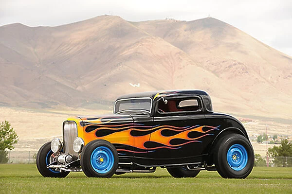 Ford (Hot Rod) Daves Ford, 1932, Black, flame decals