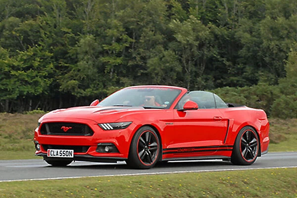 Ford Mustang 5. 0 GT Cabriolet 2016 Red