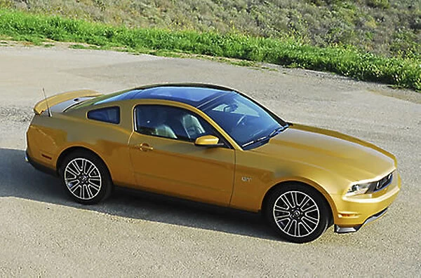Ford Mustang GT Glassback