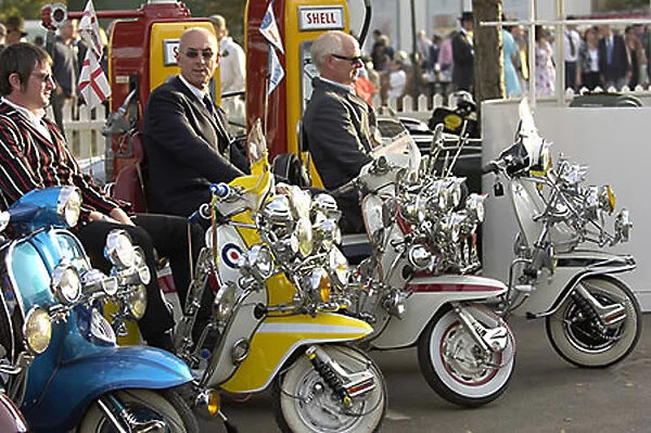 Goodwood Revival Mod Scooter 2008 1960s 60s