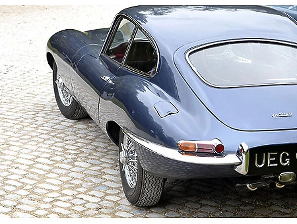 Jaguar E-Type 3. 8 (No. 36 of 72, 000) 1961 Blue dark