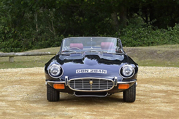 Jaguar E-Type 5. 3 V12 Roadster, 1974, Blue, v. dark