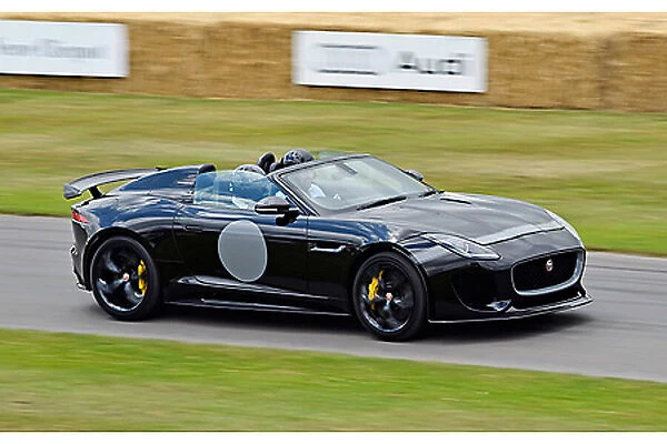 Jaguar Project 7 2015 Black & grey